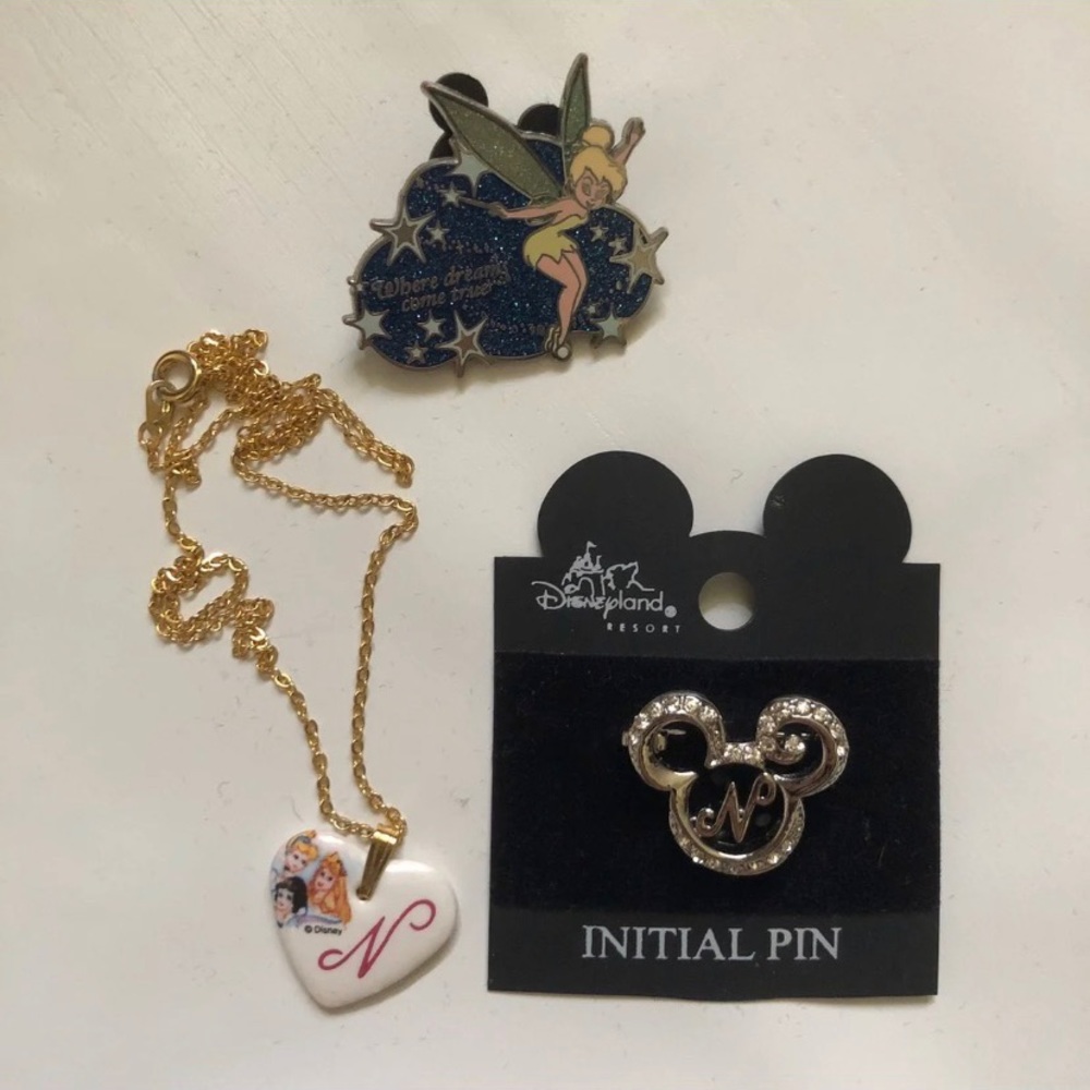 Disneyland Initial N Pin & Necklace